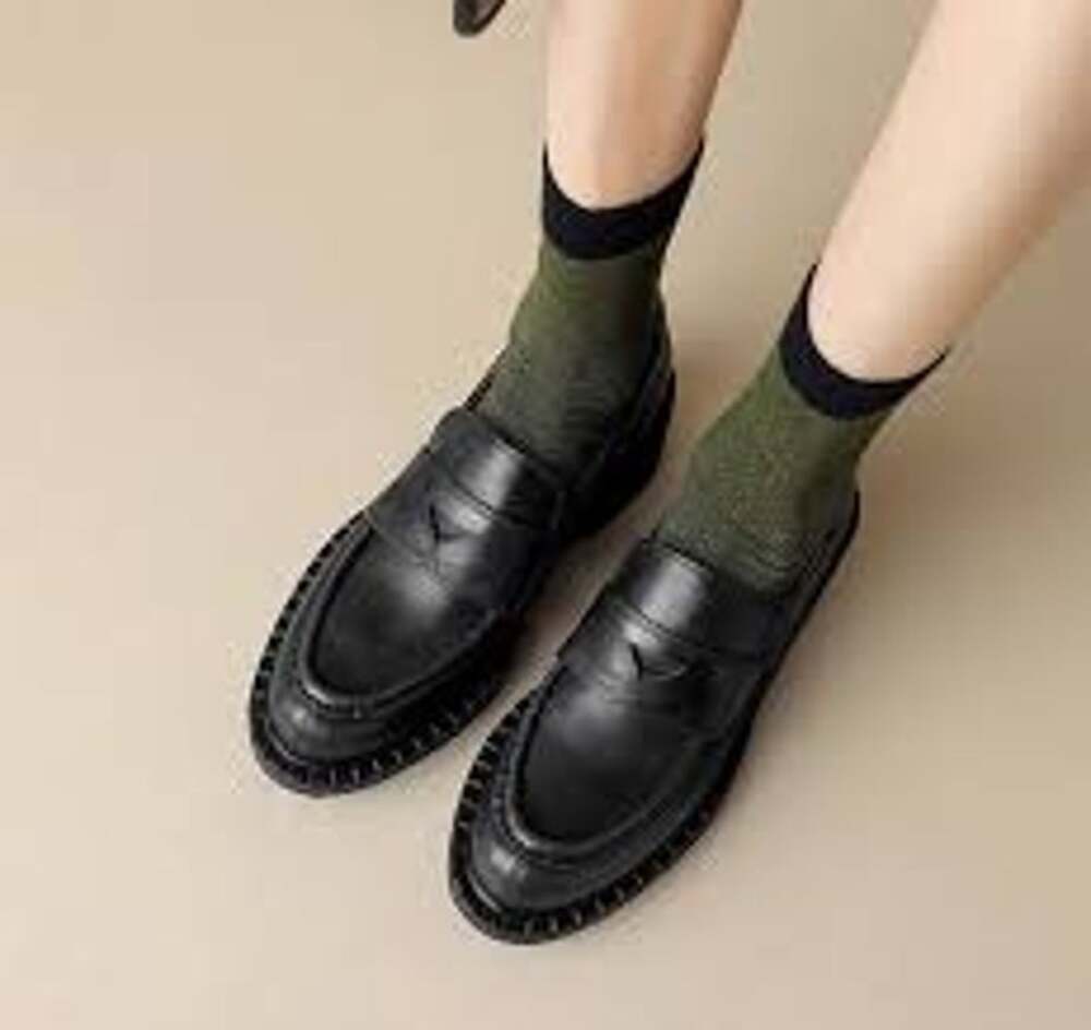 New SCHUTZ 8.5 Loafer Penny Flat Slip On Studded Leather Womens Black Leather